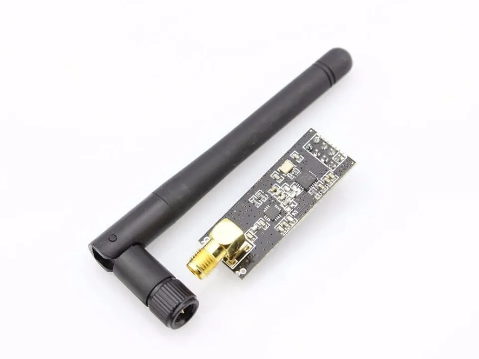 2.4GHz 1100 Meters Long Distance NRF24L01 PA LNA Wireless Module With Antenna