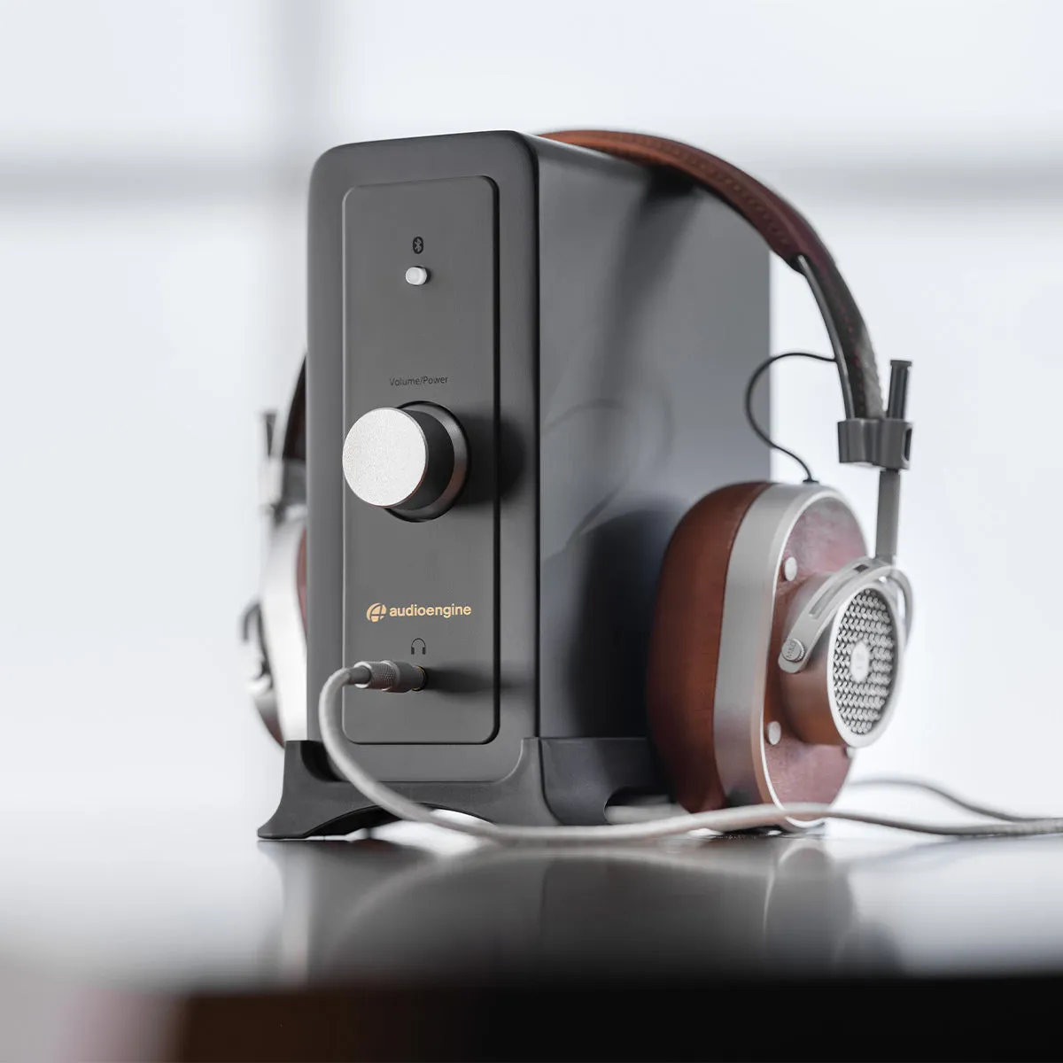 Audioengine N22 Gen 2 Integrated Desktop Amplifier with Bluetooth