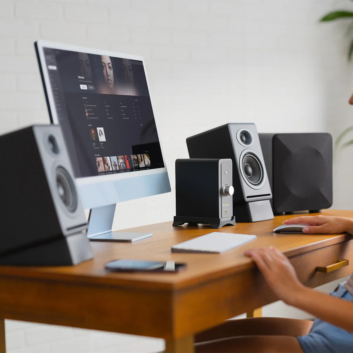 Audioengine N22 Gen 2 Integrated Desktop Amplifier with Bluetooth