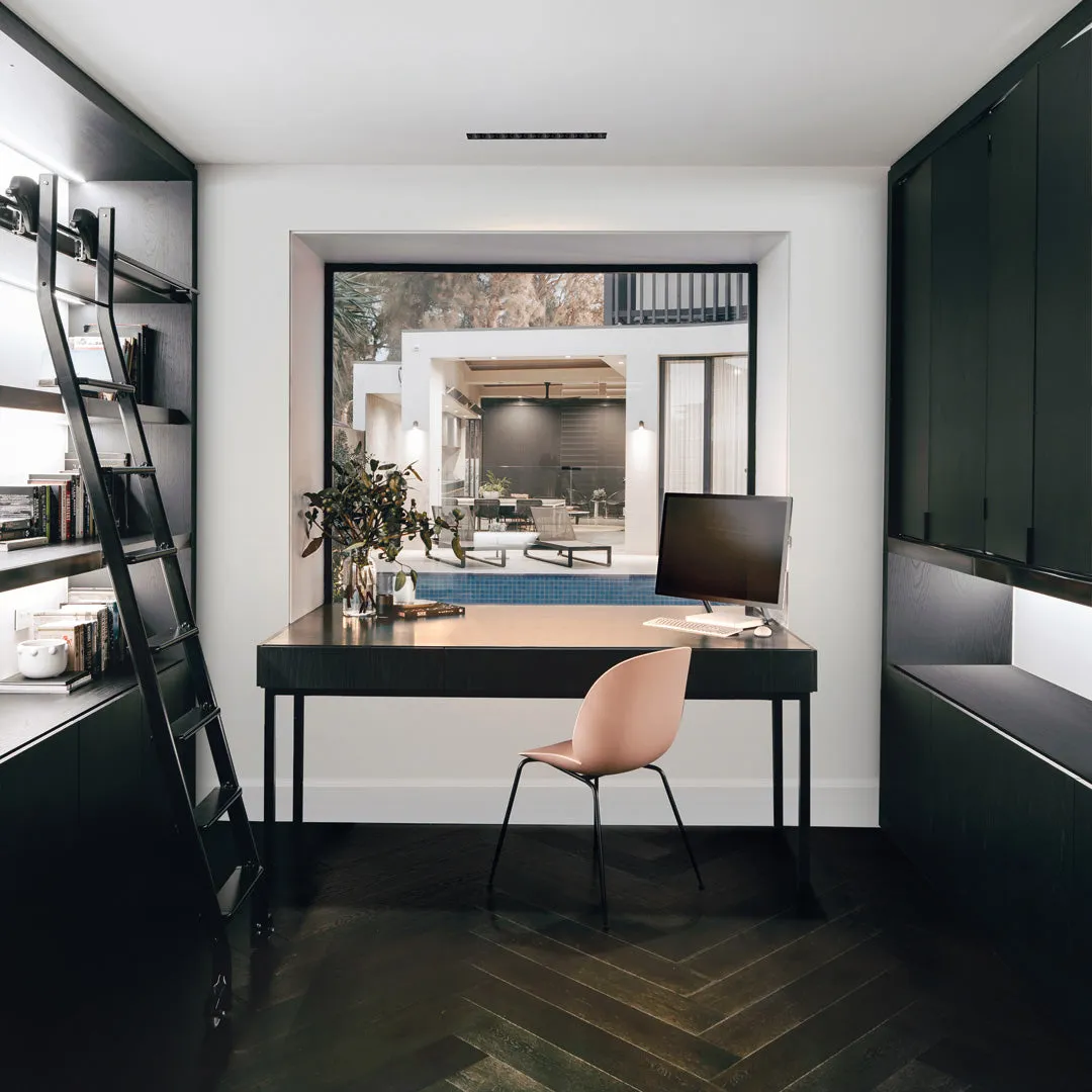 Black Foster Trimless 5