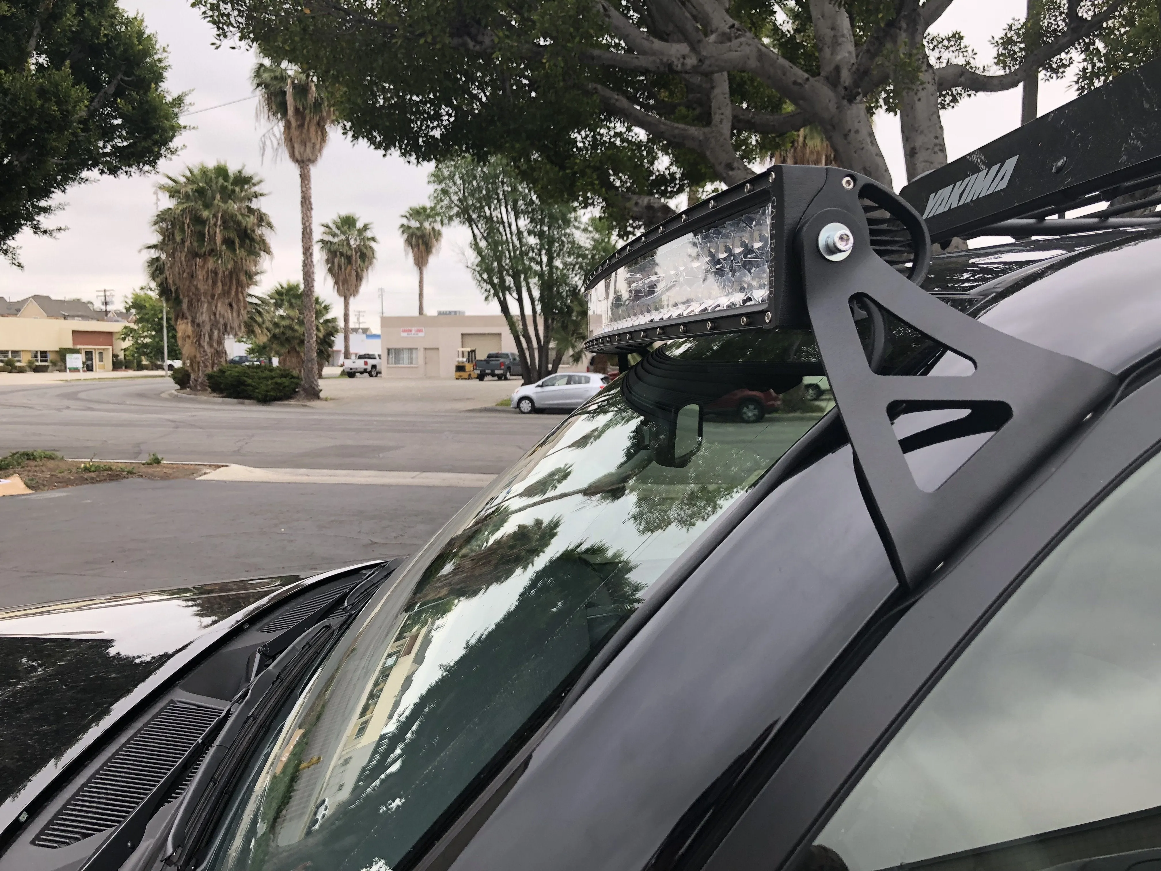 CALI RAISED LED 2003-2022 TOYOTA 4RUNNER 52" CURVED LED LIGHT BAR ROOF BRACKETS KIT