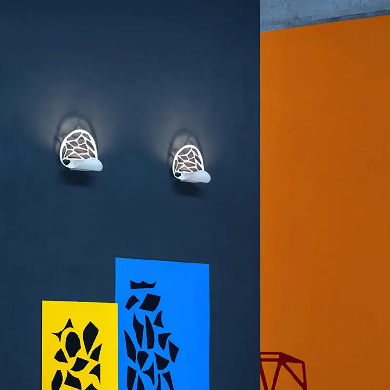 Kelly Wall Light