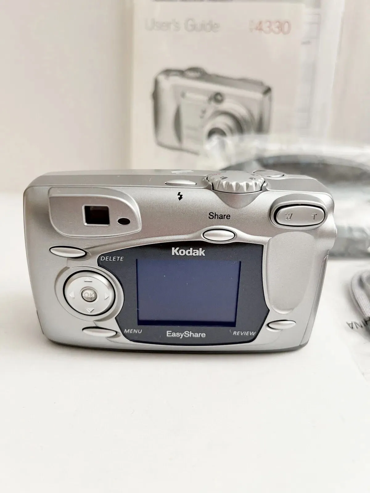 Kodak EasyShare DX4330 3.1MP Digital Camera with 3X Optical Zoom (Refurbished)