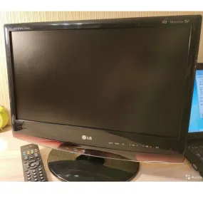 LG 19 Inch M1962DP HD Ready LCD TV - London Used