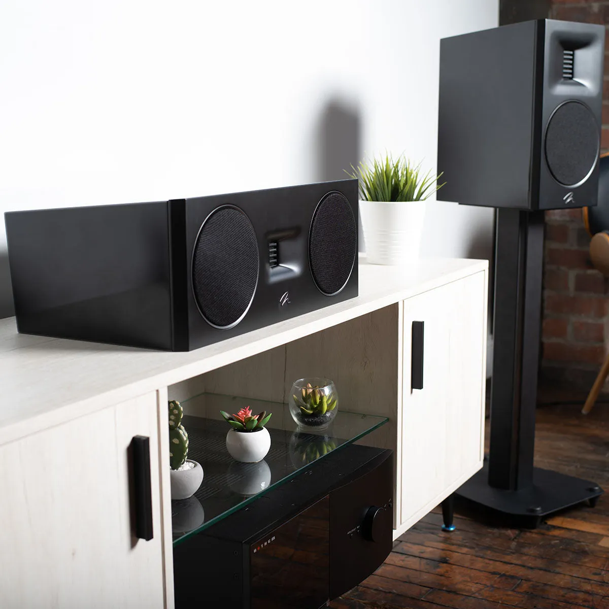 MartinLogan Motion XT B100 Bookshelf Speaker