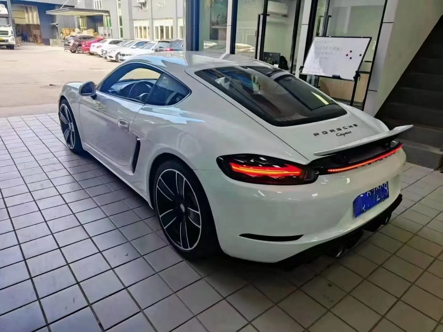 Porsche 981 Boxster / Cayman to 718 GT4 Conversion Kit