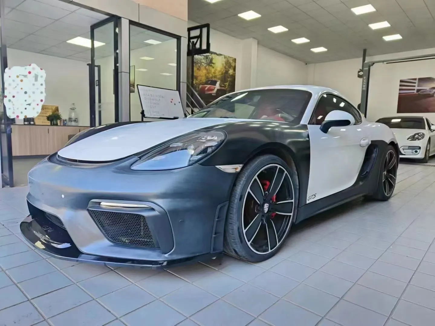 Porsche 981 Boxster / Cayman to 718 GT4 Conversion Kit